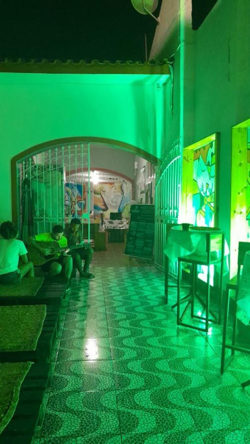 "Le Chat Qui Peche" Hostel A 150 Metros Da Praia De Pajucara Maceió Kültér fotó